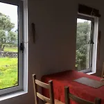 Quinta Da Falésia - Casa Amarela Ponta Delgada